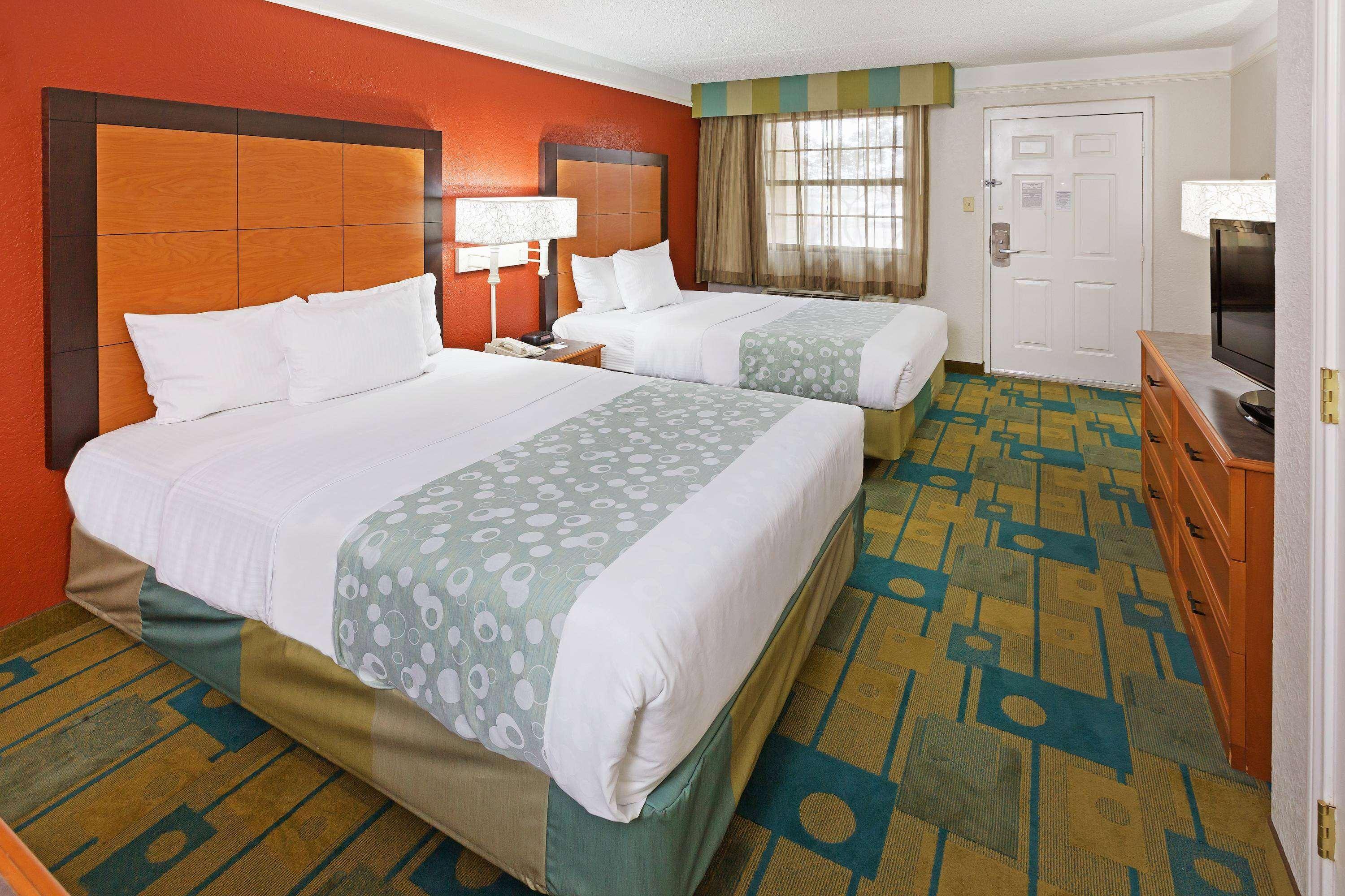La Quinta Inn By Wyndham Victoria Dış mekan fotoğraf