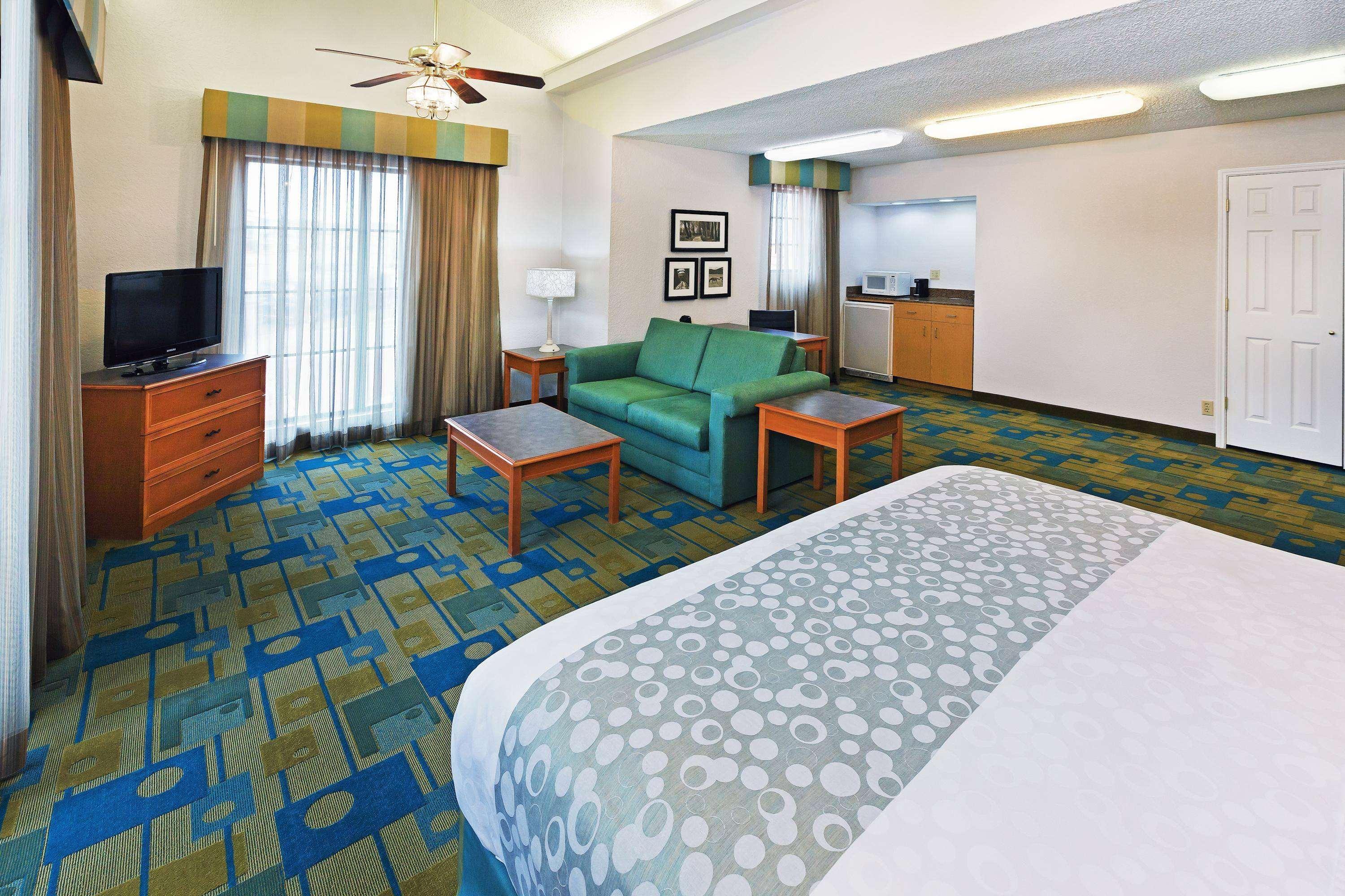 La Quinta Inn By Wyndham Victoria Dış mekan fotoğraf