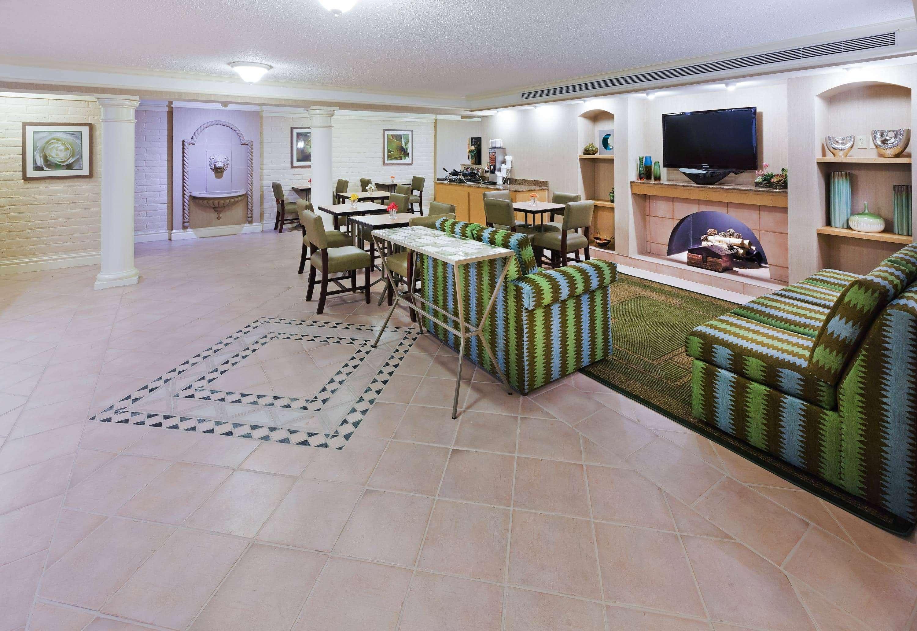 La Quinta Inn By Wyndham Victoria Dış mekan fotoğraf