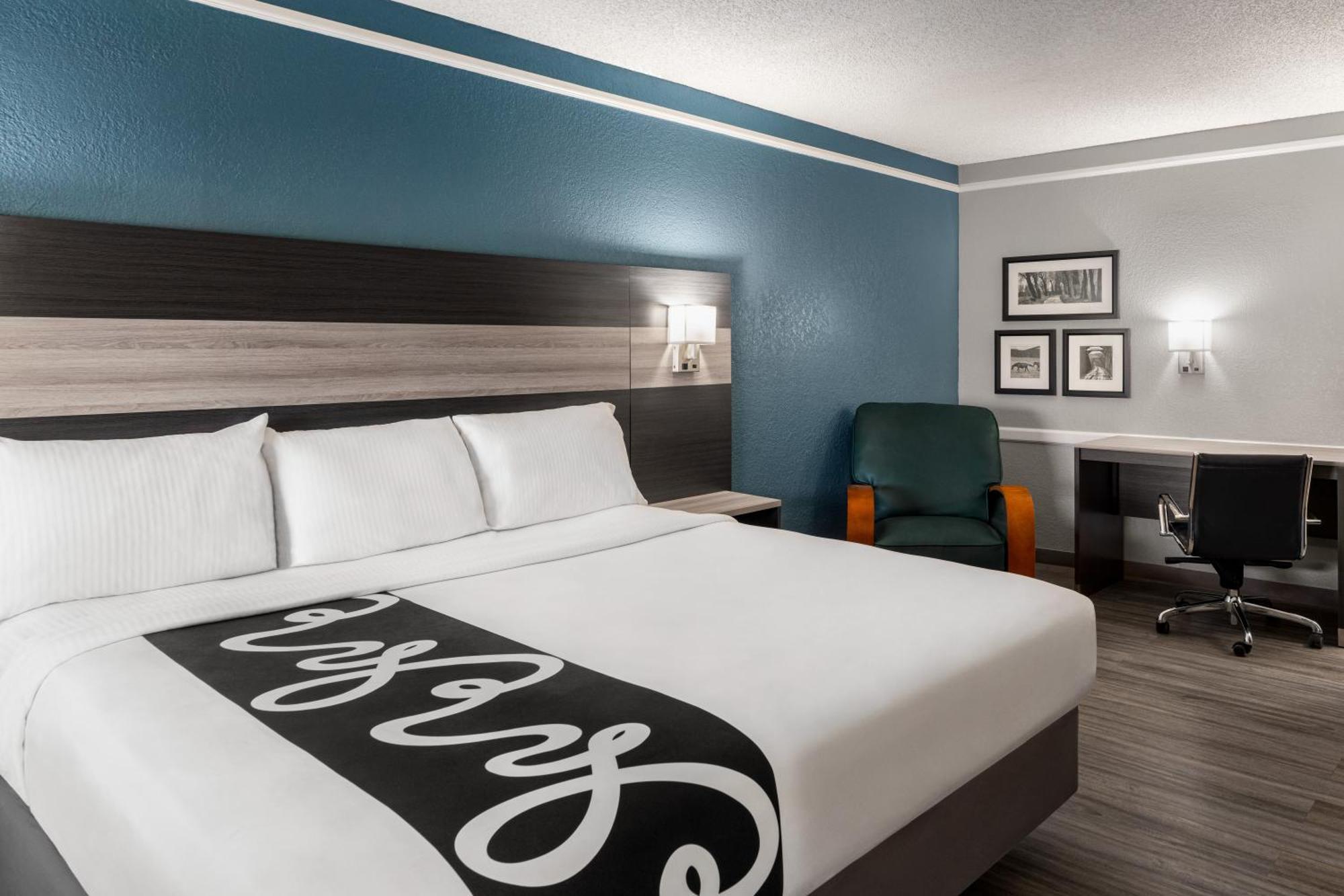 La Quinta Inn By Wyndham Victoria Dış mekan fotoğraf