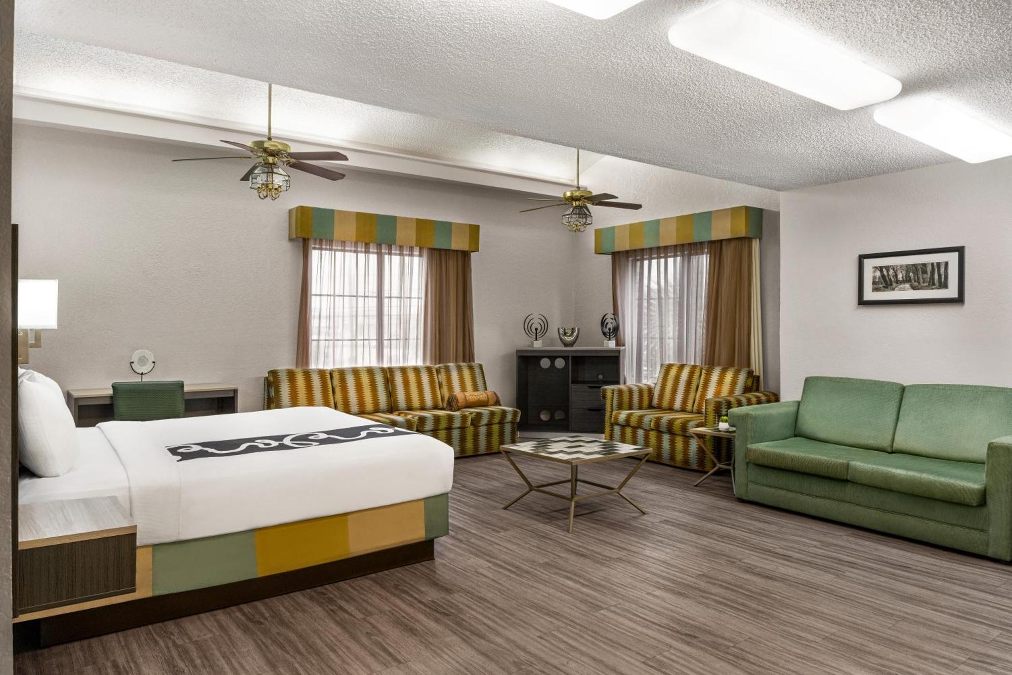 La Quinta Inn By Wyndham Victoria Dış mekan fotoğraf