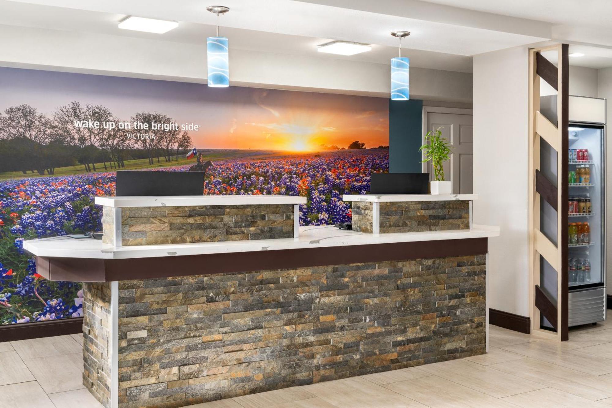 La Quinta Inn By Wyndham Victoria Dış mekan fotoğraf